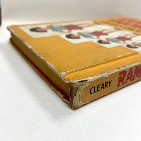 💣5/$10 Vintage Weekly Reader "Ramona Forever" by Beverly Cleary - Picture 9 of 10